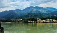 Finding Your Way to Rishikesh – Where Roads Meet the River